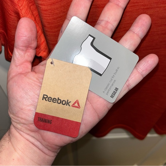 new with tag Reebok Neptune crew ss top molten lava Heather T-shirt XL training - Picture 2 of 4